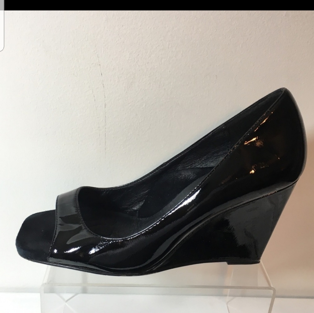 Taryn Rose Patent Leather Open Toe Wedge Heels 8